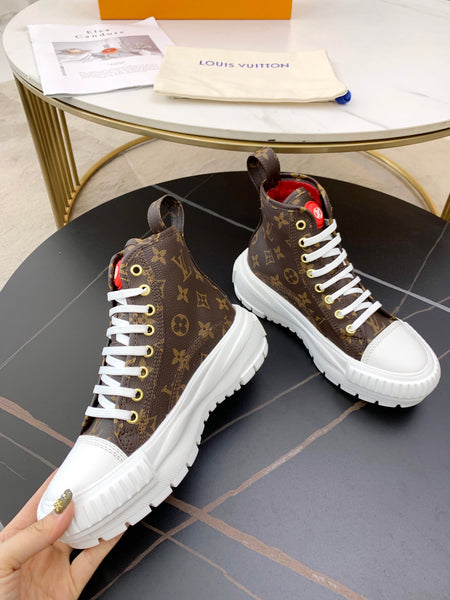 L high-Top Sneakers