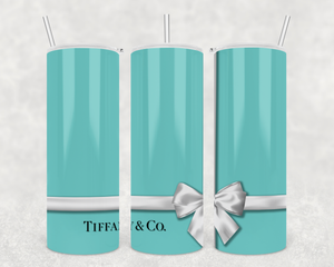 TUMBTC001 - T&C white bow 20oz tumbler with straw